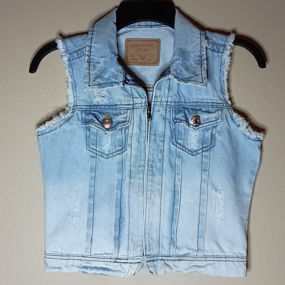Amethyst Jeans Distressed Zip Front Vest